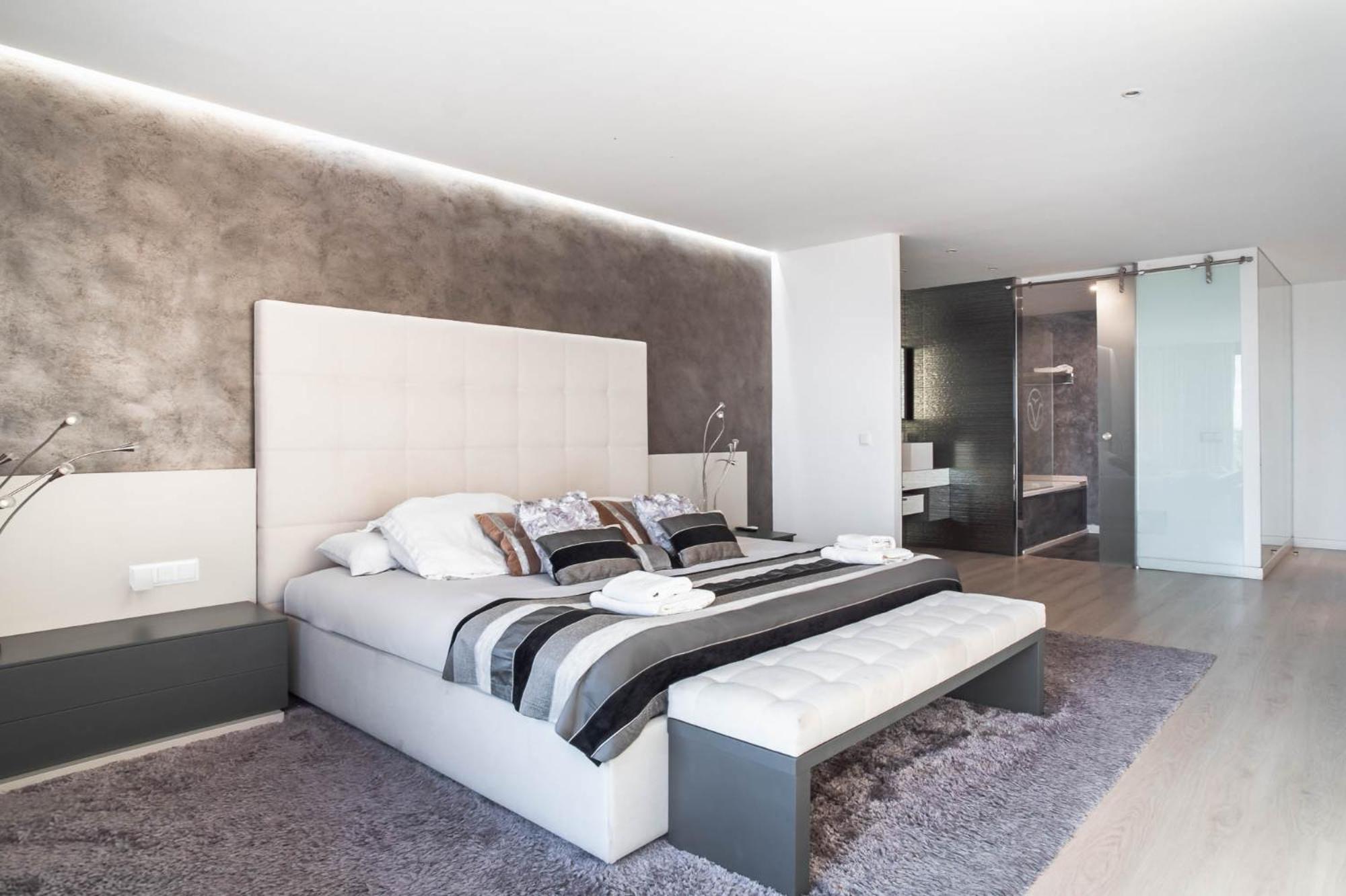 Luxury Sea View Apartment In Puerto De Alcudia Bagian luar foto