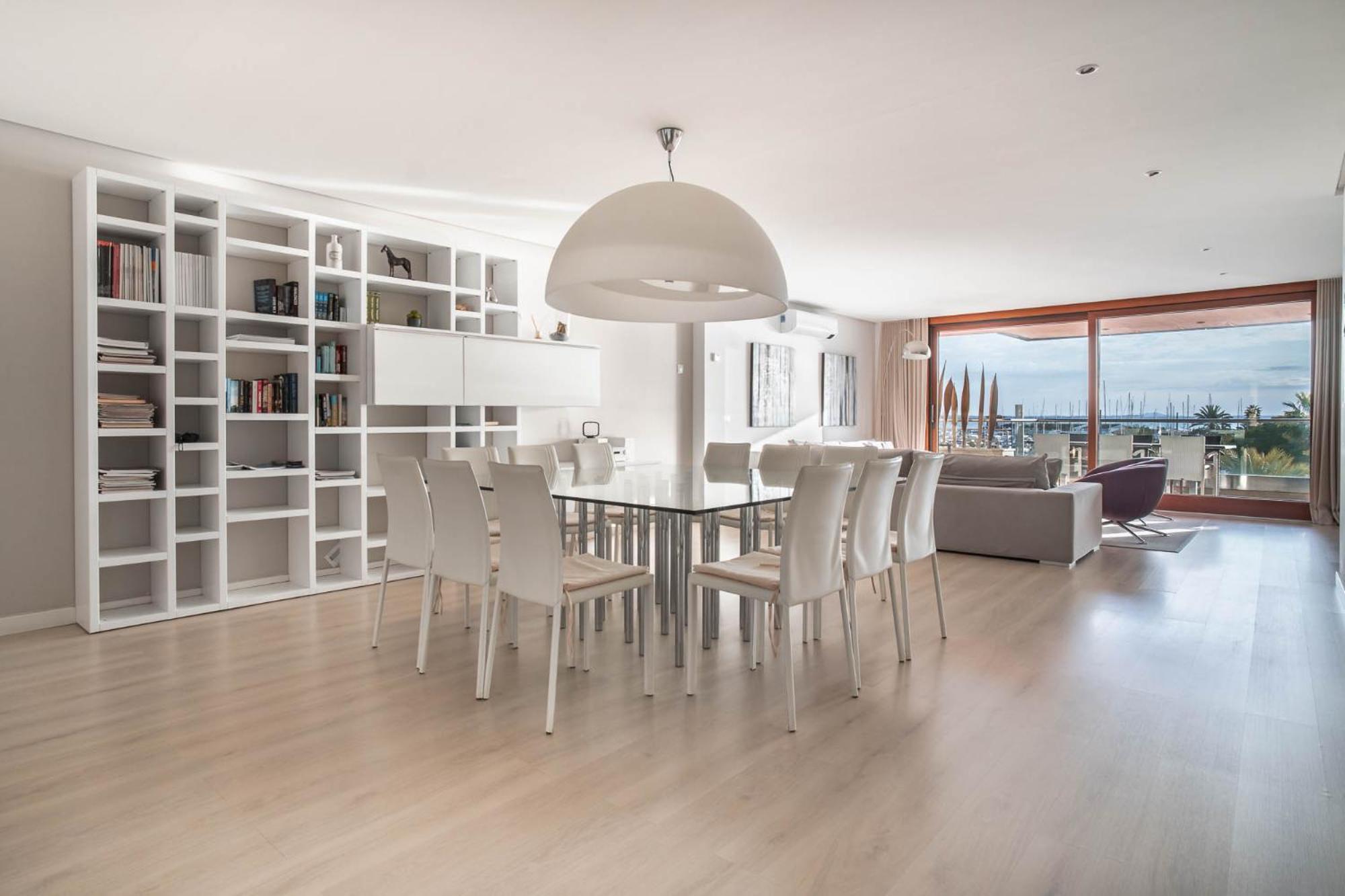 Luxury Sea View Apartment In Puerto De Alcudia Bagian luar foto